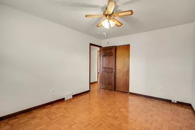 1040 E Grissom Drive, Palatine, IL 60074 - Photo 19