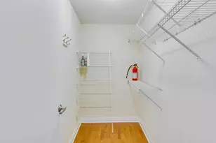 350 W Belden Ave, Chicago, IL 60614 - Photo 17