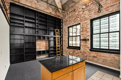 20 N State Street #1014, Chicago, IL 60602 - Photo 9