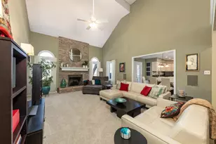 2347 Wilmington Ct, Naperville, IL 60565 - Photo 13