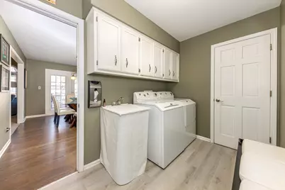 2347 Wilmington Court, Naperville, IL 60565 - Photo 39