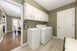 2347 Wilmington Ct, Naperville, IL 60565 - Photo 39