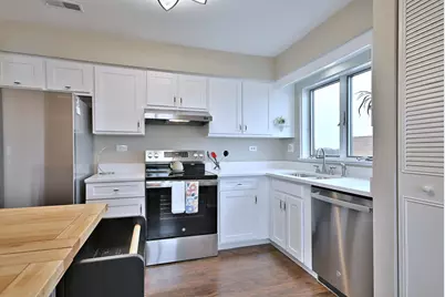 7912 W North Avenue #605W, Elmwood Park, IL 60707 - Photo 11