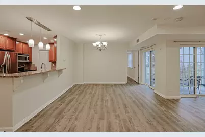 768 N Gary Avenue #103, Carol Stream, IL 60188 - Photo 9