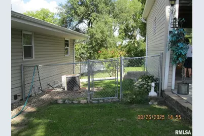 301 N Church St Street, Albany, IL 61230 - Photo 21