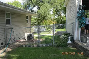 301 N Church St St, Albany, IL 61230 - Photo 21