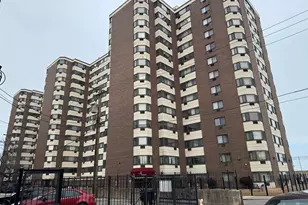 7337 S South Shore Dr, Chicago, IL 60649 - Photo 1