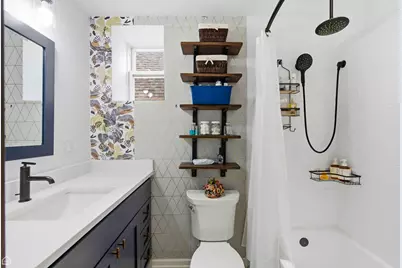 1811 W 17th Street #303, Chicago, IL 60608 - Photo 11