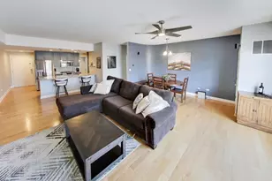 680 N Green St, Chicago, IL 60642 - Photo 5