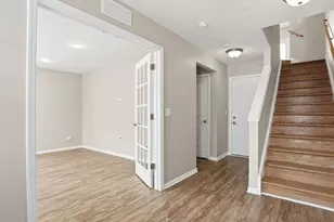 3565 Mulligan Dr, Woodridge, IL 60517 - Photo 3