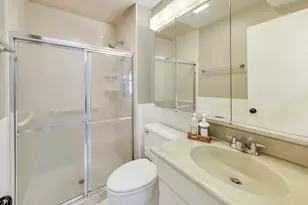 475 Shenstone Rd, Riverside, IL 60546 - Photo 19