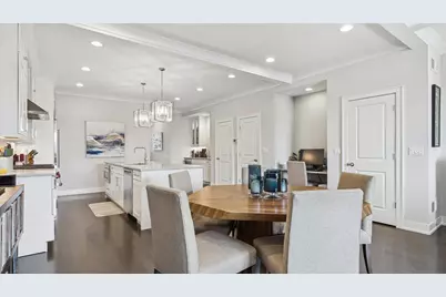 2341 W Roscoe Street #3W, Chicago, IL 60618 - Photo 17