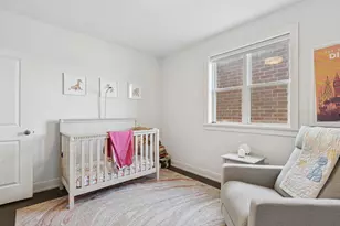 2341 W Roscoe St, Chicago, IL 60618 - Photo 31