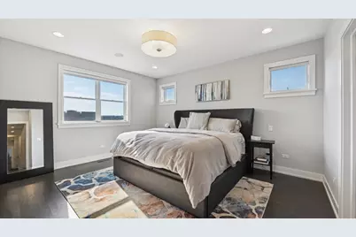 2341 W Roscoe Street #3W, Chicago, IL 60618 - Photo 21