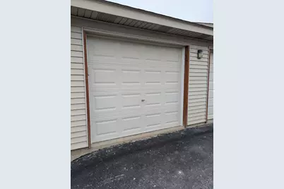 [Address not provided], Richmond, IL 60071 - Photo 3