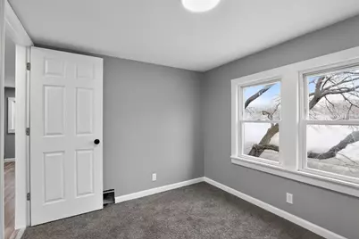 601 S Henrietta Avenue, Rockford, IL 61102 - Photo 17