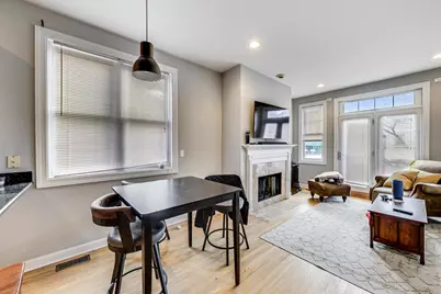 1330 W Fletcher Street #1, Chicago, IL 60657 - Photo 11