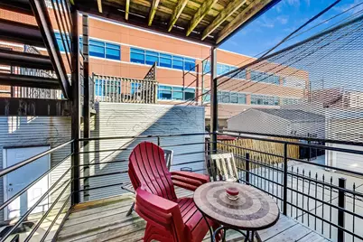 1330 W Fletcher Street #1, Chicago, IL 60657 - Photo 33