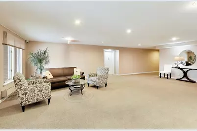 308 Happ Road #201, Northfield, IL 60093 - Photo 5