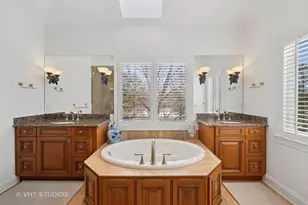 860 Gage Ln, Lake Forest, IL 60045 - Photo 21