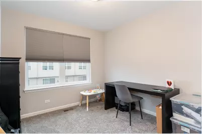 40 Woodmoor Court, Lombard, IL 60148 - Photo 19