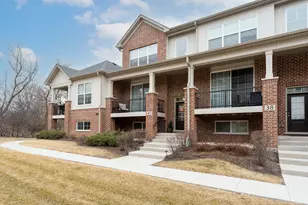 40 Woodmoor Ct, Lombard, IL 60148 - Photo 3