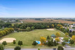 1300 Kettering Rd, Mundelein, IL 60060 - Photo 17