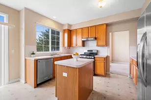 1300 Kettering Rd, Mundelein, IL 60060 - Photo 5