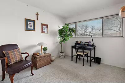 8000 W Lyons Street, Niles, IL 60714 - Photo 7