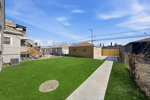 8351 S Marshfield Ave, Chicago, IL 60620 - Photo 23