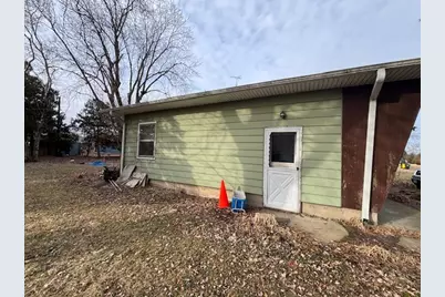 734 Watson Drive, Genoa, IL 60135 - Photo 3