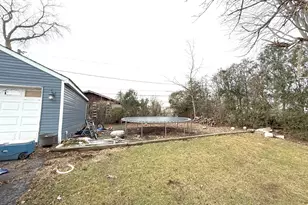 1216 N Lake Shore Dr, Round Lake Beach, IL 60073 - Photo 17