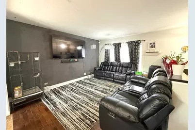 1216 N Lakeshore Drive, Round Lake Beach, IL 60073 - Photo 3