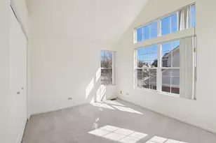 76 Ione Dr, South Elgin, IL 60177 - Photo 17