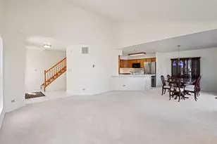 76 Ione Dr, South Elgin, IL 60177 - Photo 3