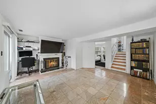 2421 Royal Dr, Lombard, IL 60148 - Photo 15