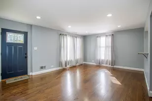 226 N Lind Ave, Hillside, IL 60162 - Photo 3