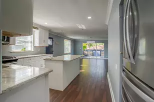 226 N Lind Ave, Hillside, IL 60162 - Photo 5