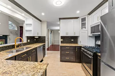 1903 N Evergreen Avenue, Arlington Heights, IL 60004 - Photo 5