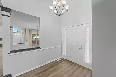 1903 N Evergreen Avenue, Arlington Heights, IL 60004 - Photo 3