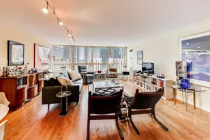 360 E Randolph St, Chicago, IL 60601 - Photo 7