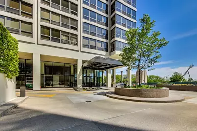 360 E Randolph Street #1007, Chicago, IL 60601 - Photo 3