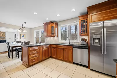 220 Dover Circle, Lincolnshire, IL 60069 - Photo 13