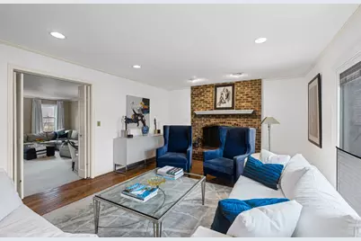 220 Dover Circle, Lincolnshire, IL 60069 - Photo 9