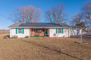 315 S Maple St, Piper City, IL 60959 - Photo 9