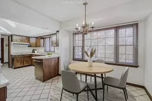 2113 Greenock St, Inverness, IL 60067 - Photo 9