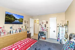 1180 Meadow Ln, Hoffman Estates, IL 60169 - Photo 13