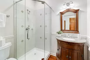 2619 Wildwood Ln, Deerfield, IL 60015 - Photo 11