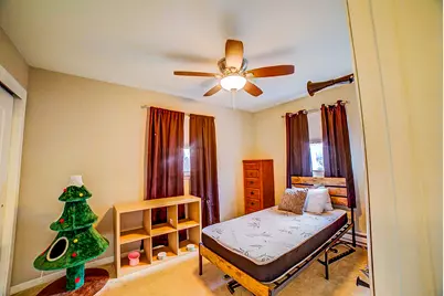 708 E Sycamore Street, Watseka, IL 60970 - Photo 21