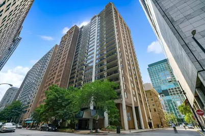 201 E Chestnut Street #19E, Chicago, IL 60611 - Photo 1